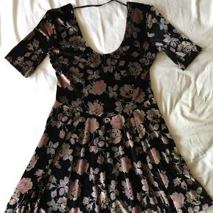 Kimchi Blue floral velvet Dress
